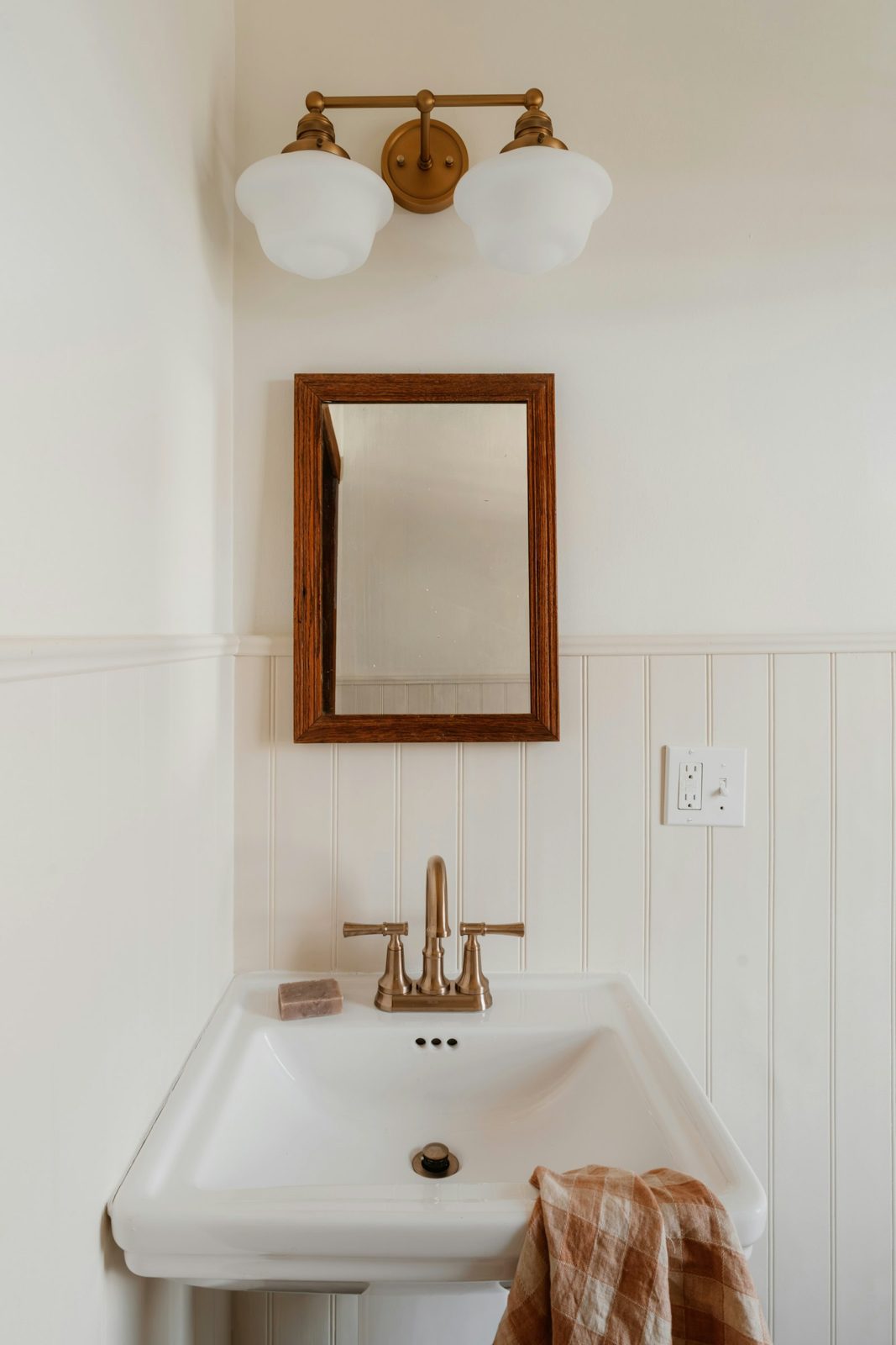 Bathroom renovation Morwell - area toongabbie